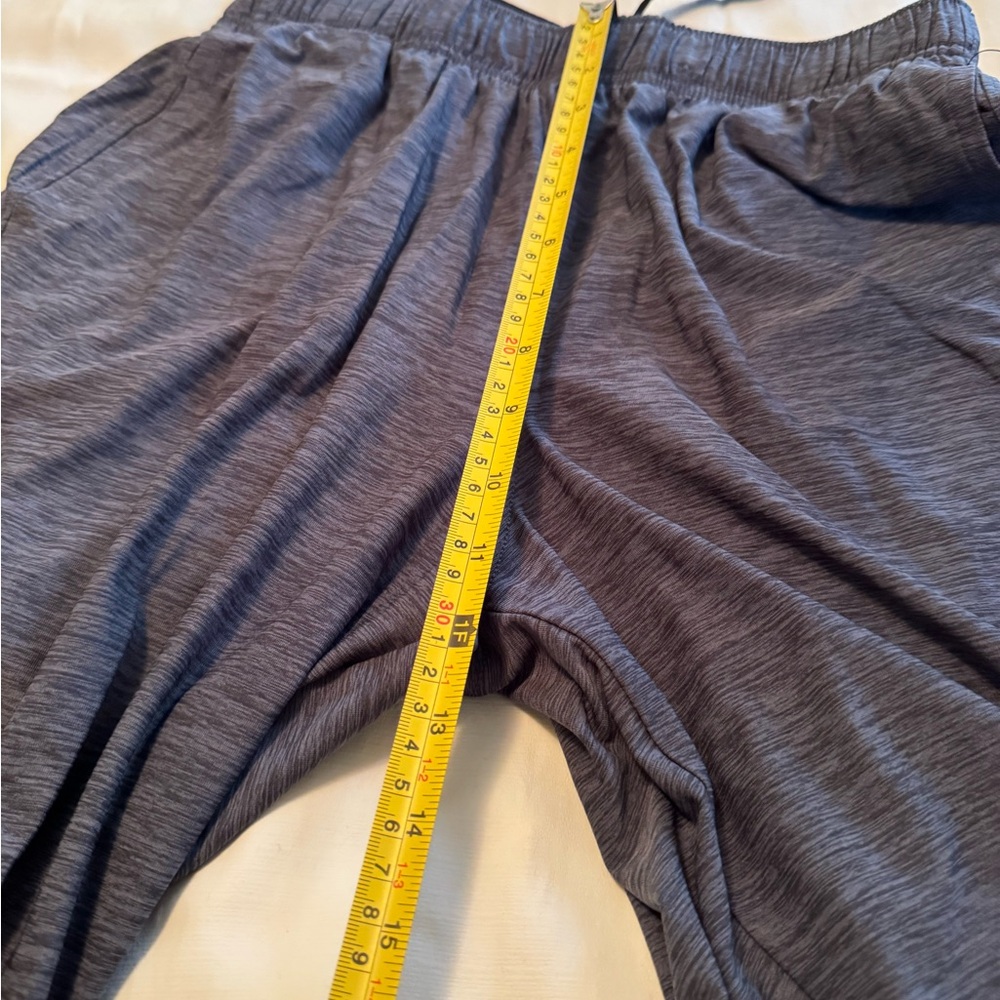Men's/ Boy’s Athletic Grey Performance Shorts S (28-30) - Picture 8 of 9